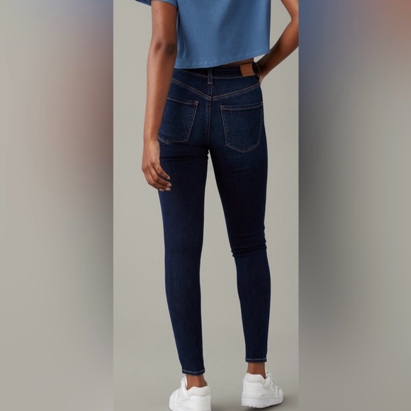 AEO Next Level Stretch High Rise Blue Jean Jegging  Size 0, Short. Rise 9”. - Picture 3 of 14